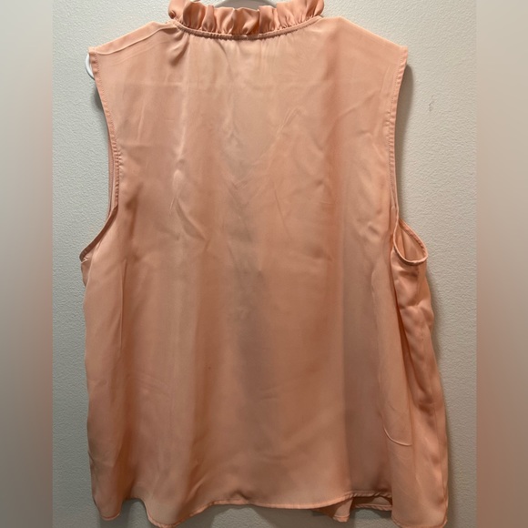 ELLE tank top blouse - Picture 4 of 4